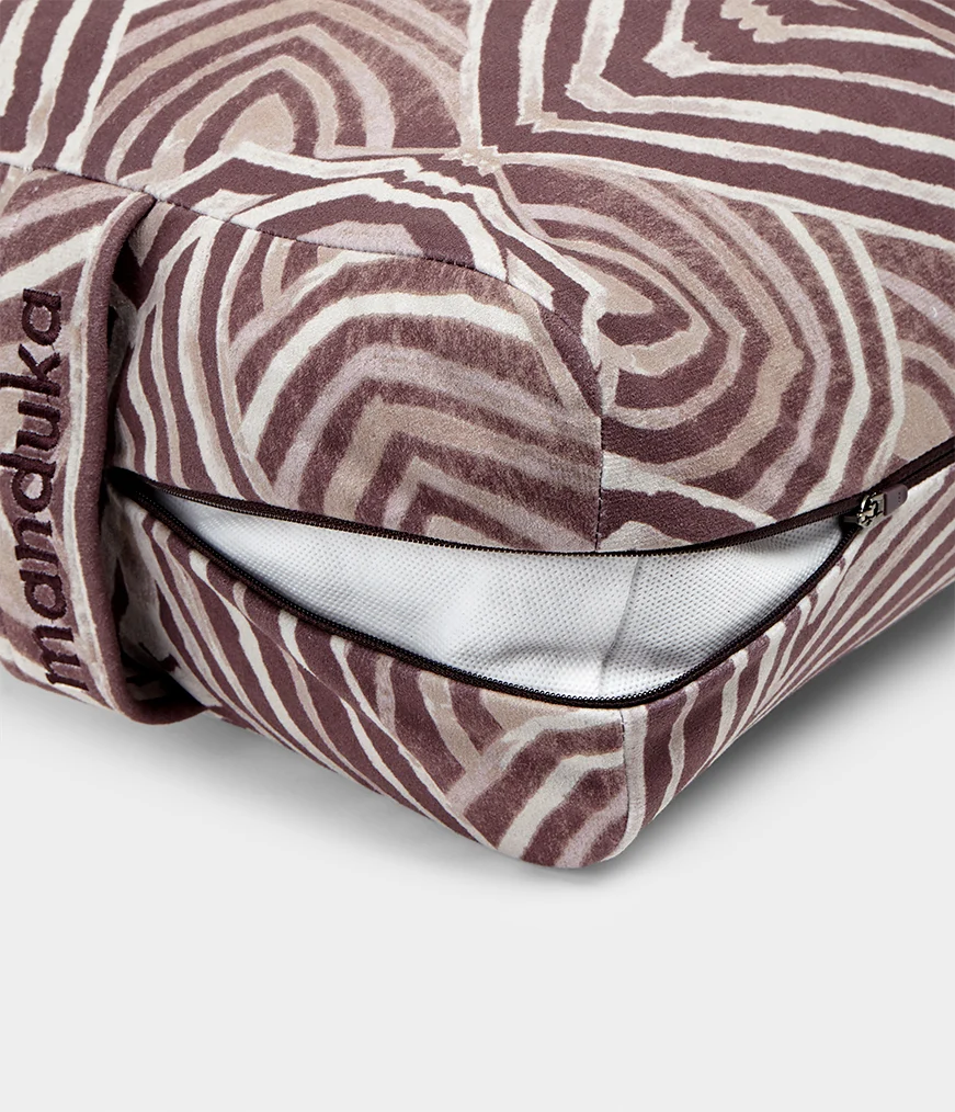 Equa Rectangular Bolster - Image 15