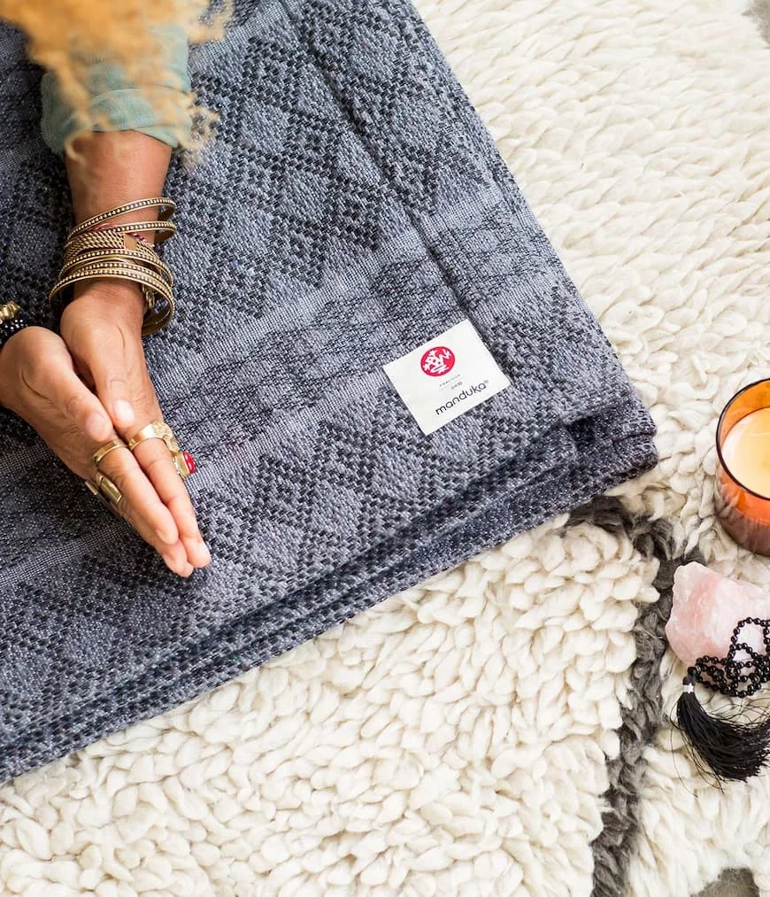 Alternative view of Cotton Blanket