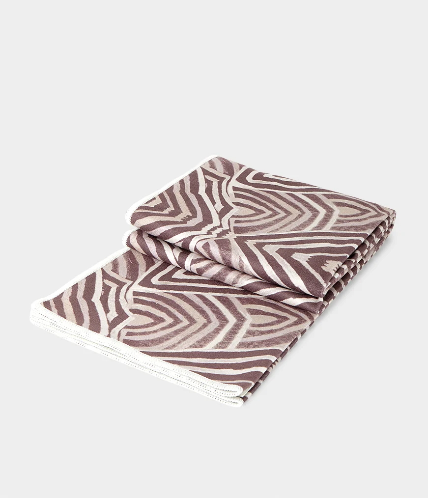 Equa Hot Yoga Mat Towel - Image 3
