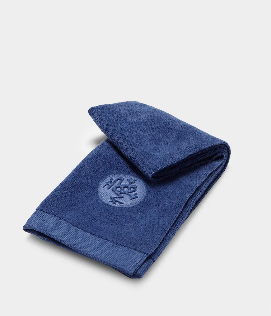 Equa Hot Hand Yoga Towel - Image 10