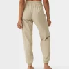 Women's CNTR Pant - Image 2