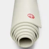 Manduka PRO Yoga Mat 6mm - Image 40
